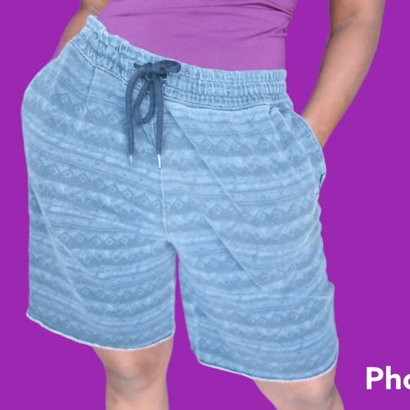 Hollister Men's shorts manufactured raw hem with drawstring in blue size XL - Picture 4 of 6